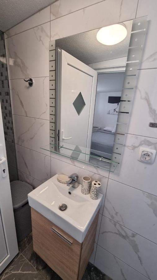 Apartments Albatross Novalja Kültér fotó