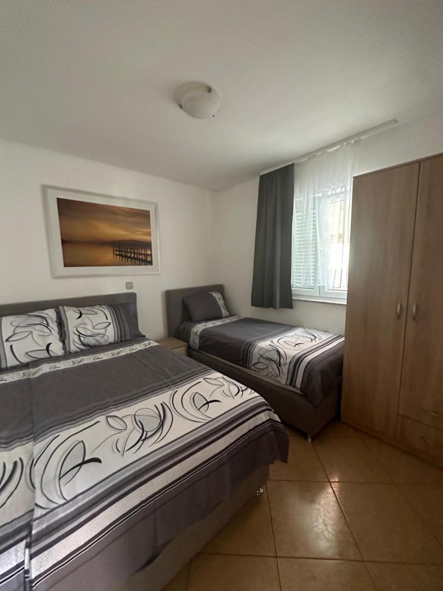 Apartments Albatross Novalja Kültér fotó